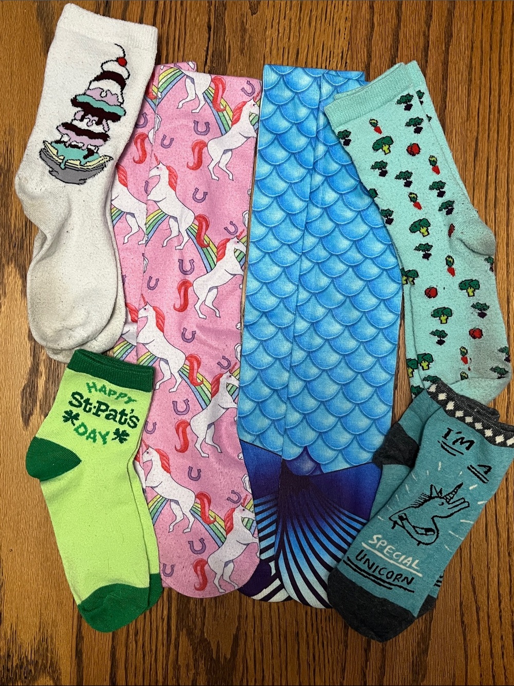 Colorful Casual Sock Collection - 6 pack Unicorn, Mermaid & Novelty Prints